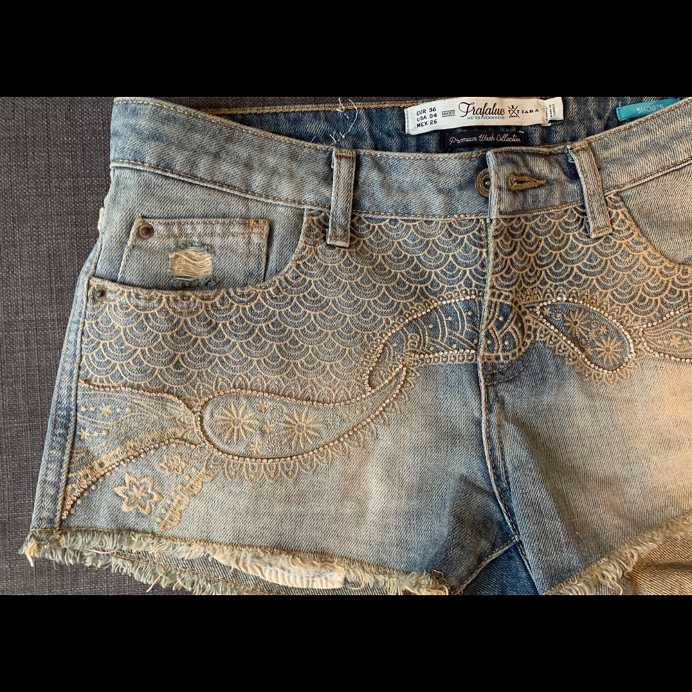 Zara Denim Shorts. Size. 4